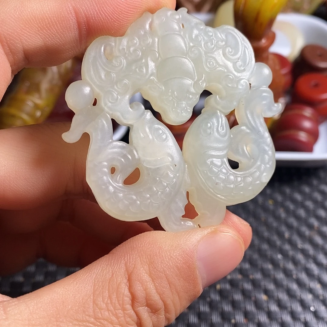 岫玉未镶嵌珠宝奇石