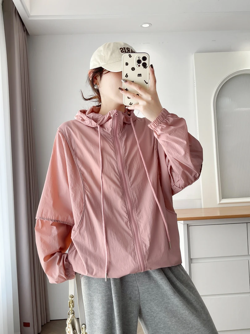 大码女装胖mm连帽防晒外套户外薄款长袖遮肚显瘦宽松休闲开衫上衣
