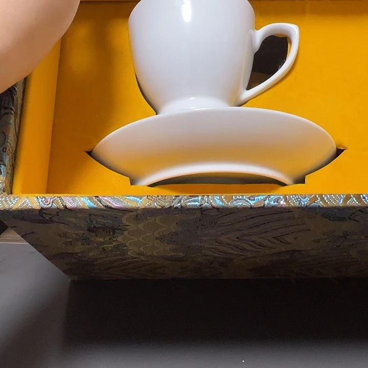 景德镇陶瓷艺术品十****雨