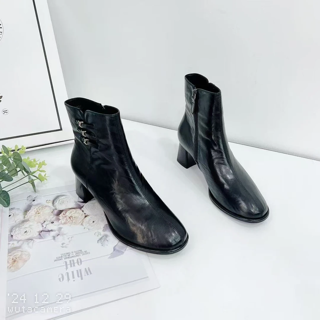 239-13 新款秋冬时尚粗跟方头气质短靴加绒