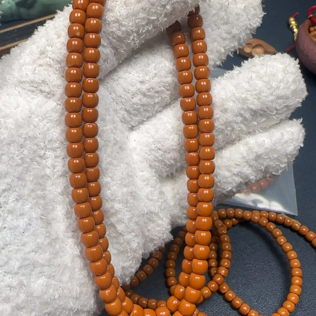 手串橄榄核老挝脖挂老型三花微白5.8福利