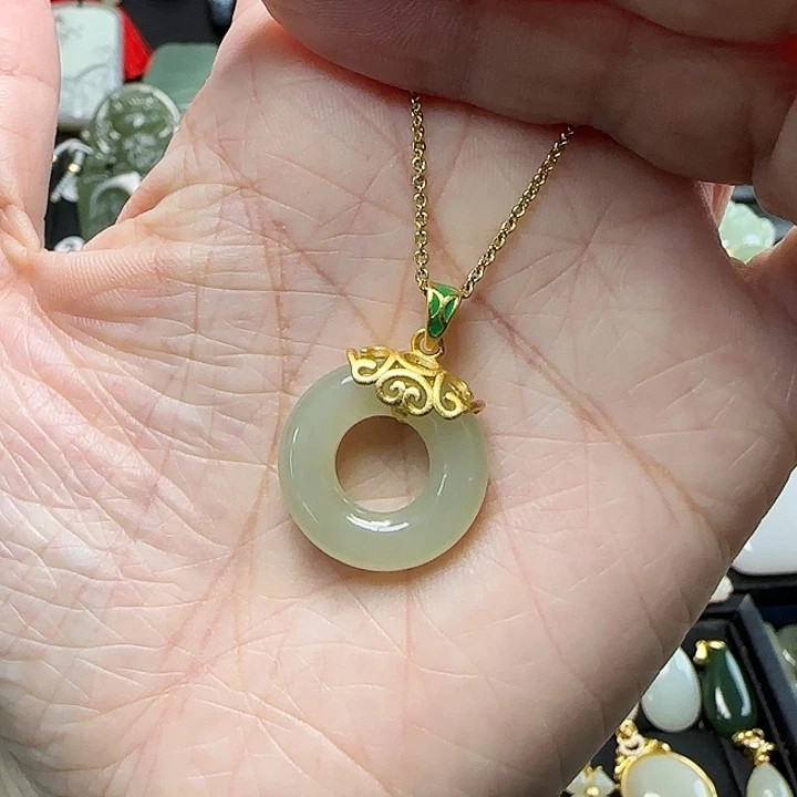 和田玉银S925镶嵌颈饰