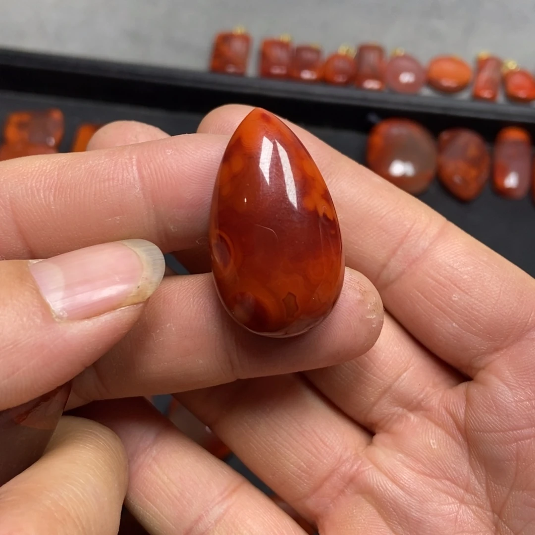 南红玛瑙吊坠(不含链)未镶嵌