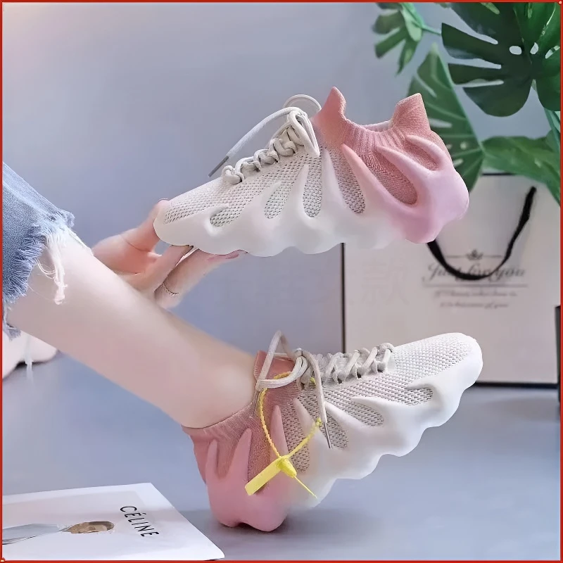 透气跑步运动女八爪鱼爆款椰子夏季新款时尚厚底防滑八爪鱼女鞋