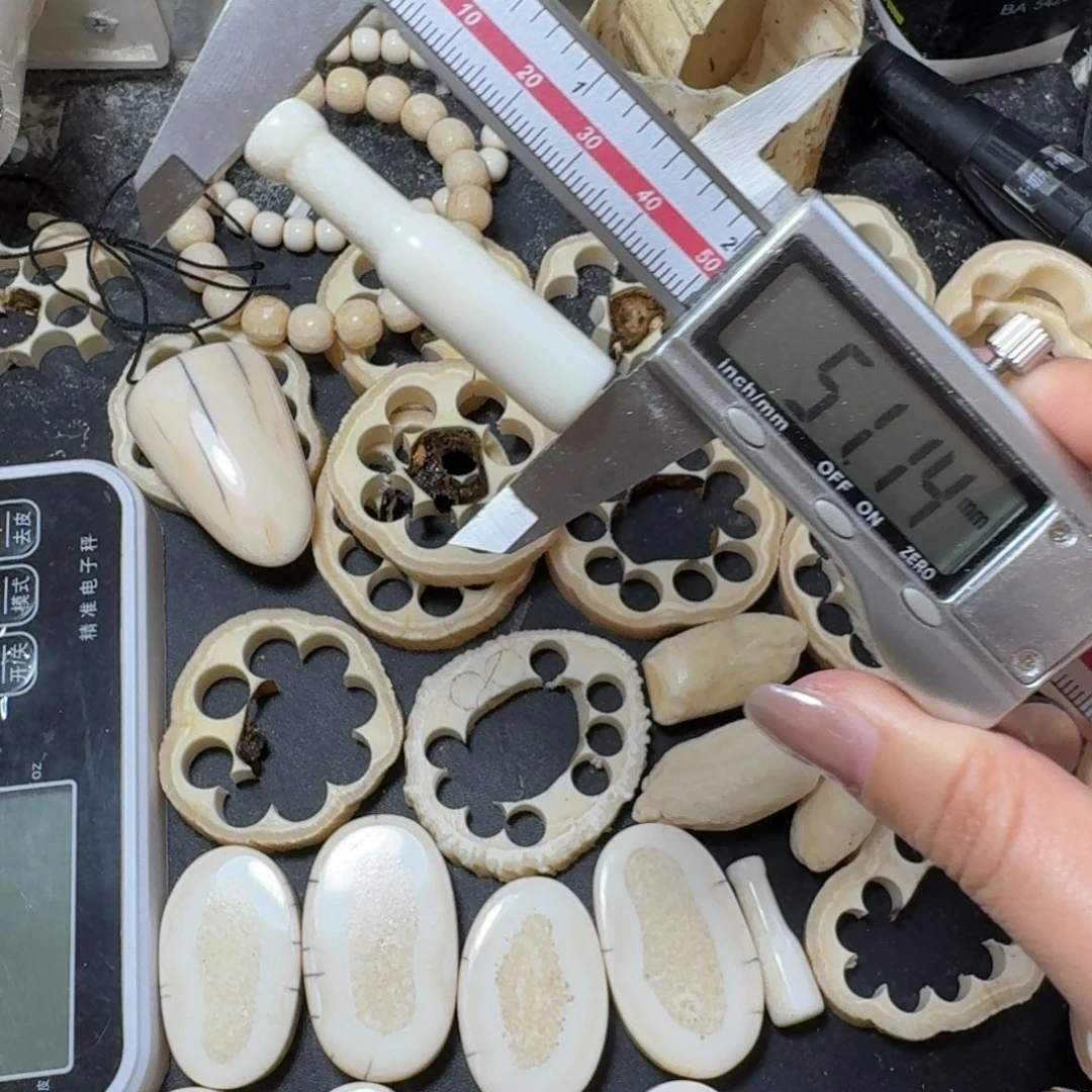 琉璃/树脂/塑料类胖嘴