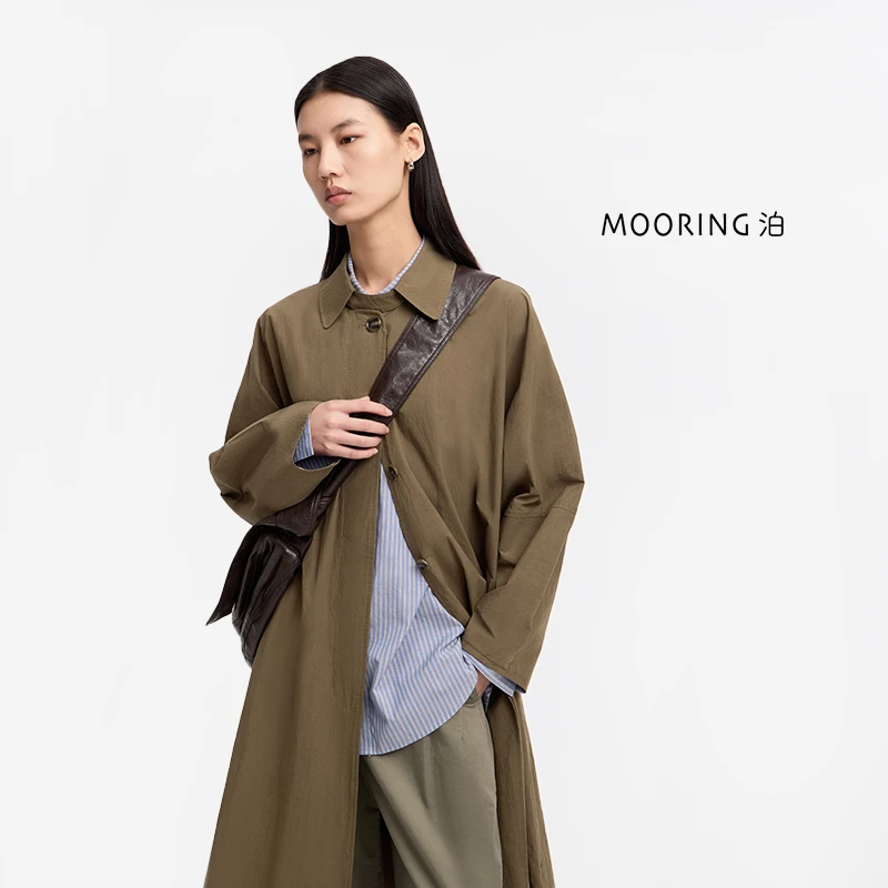 MOORING泊-天放系列 | 新款全棉肌理感百搭阔摆排扣长款风衣外套