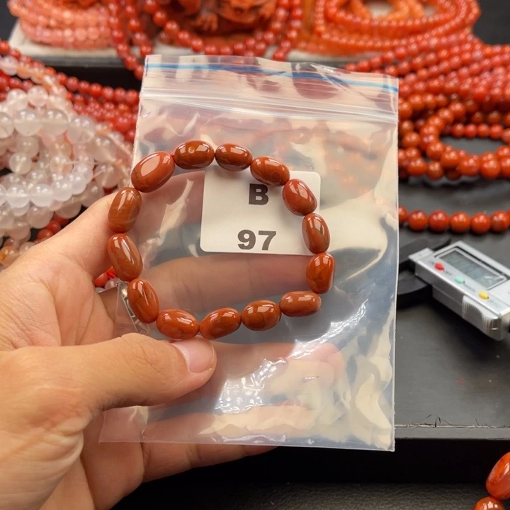 南红玛瑙未镶嵌多样性发货默认微瑕称重10mm