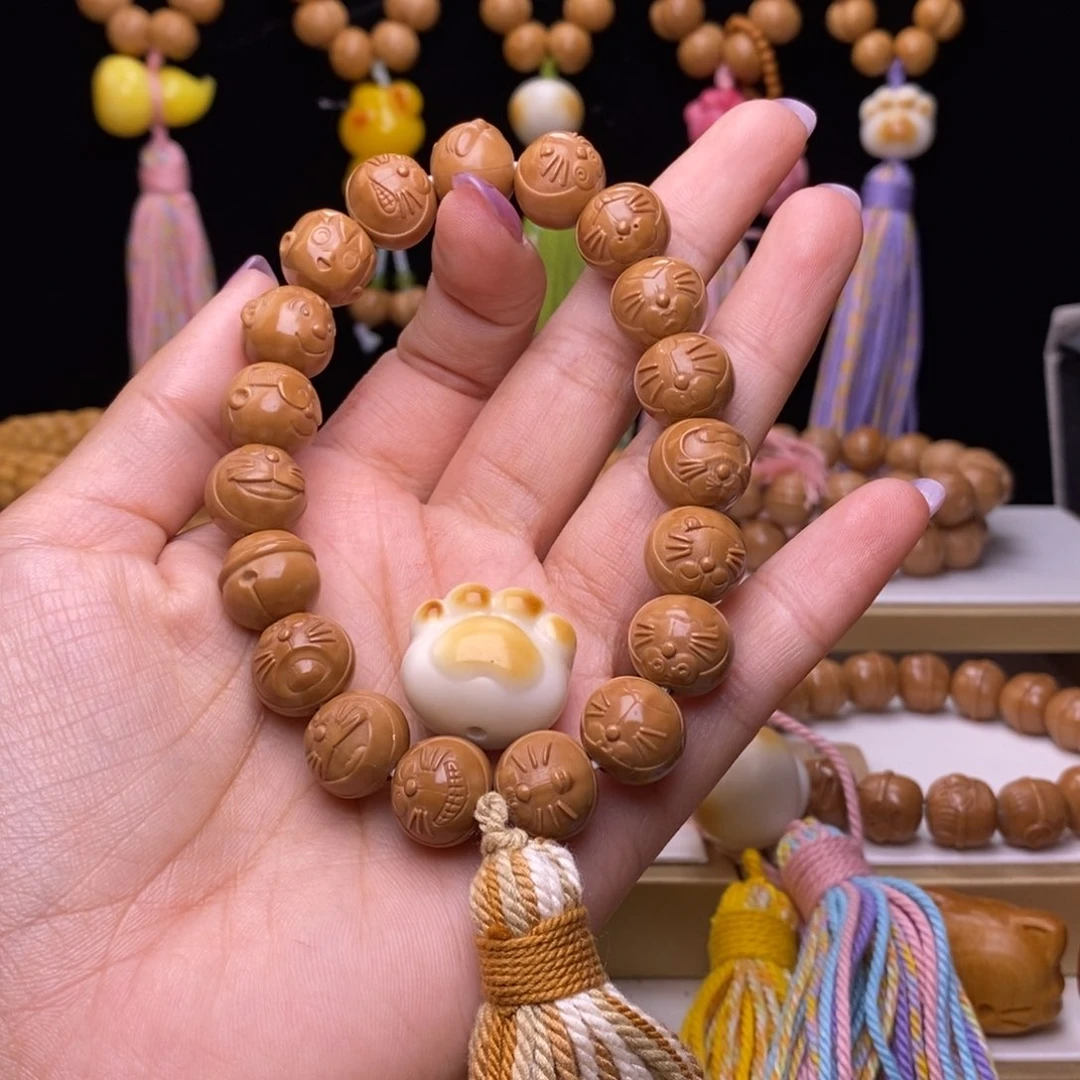 吊坠猴头核桃多啦