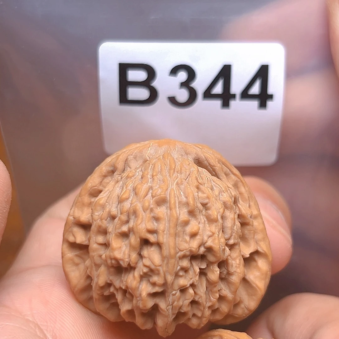 文玩核桃吊坠39密纹