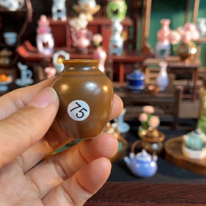 摆件微陶老王迷你花瓶