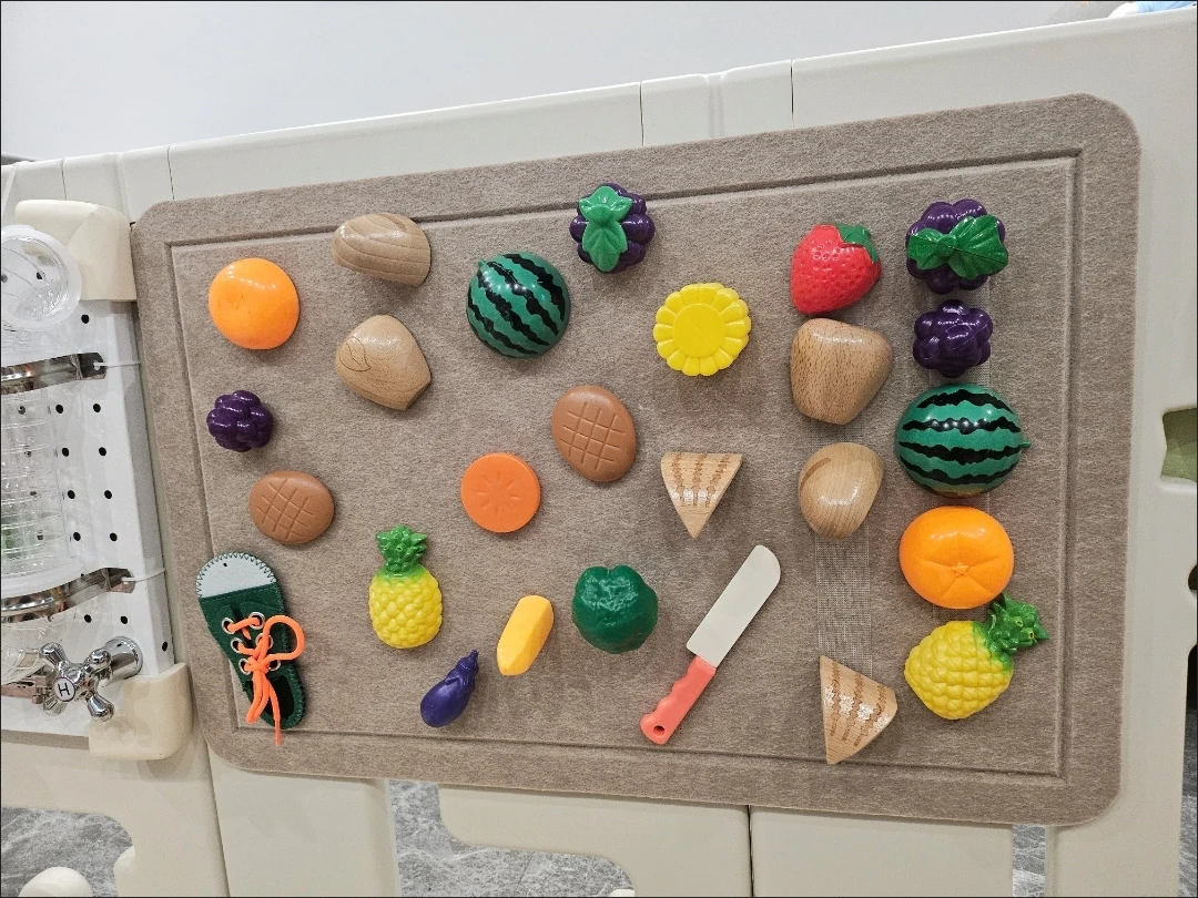 儿童益智3岁男女孩DIY毛毡仿真水果摘摘乐儿童玩具切切乐毛毡背板