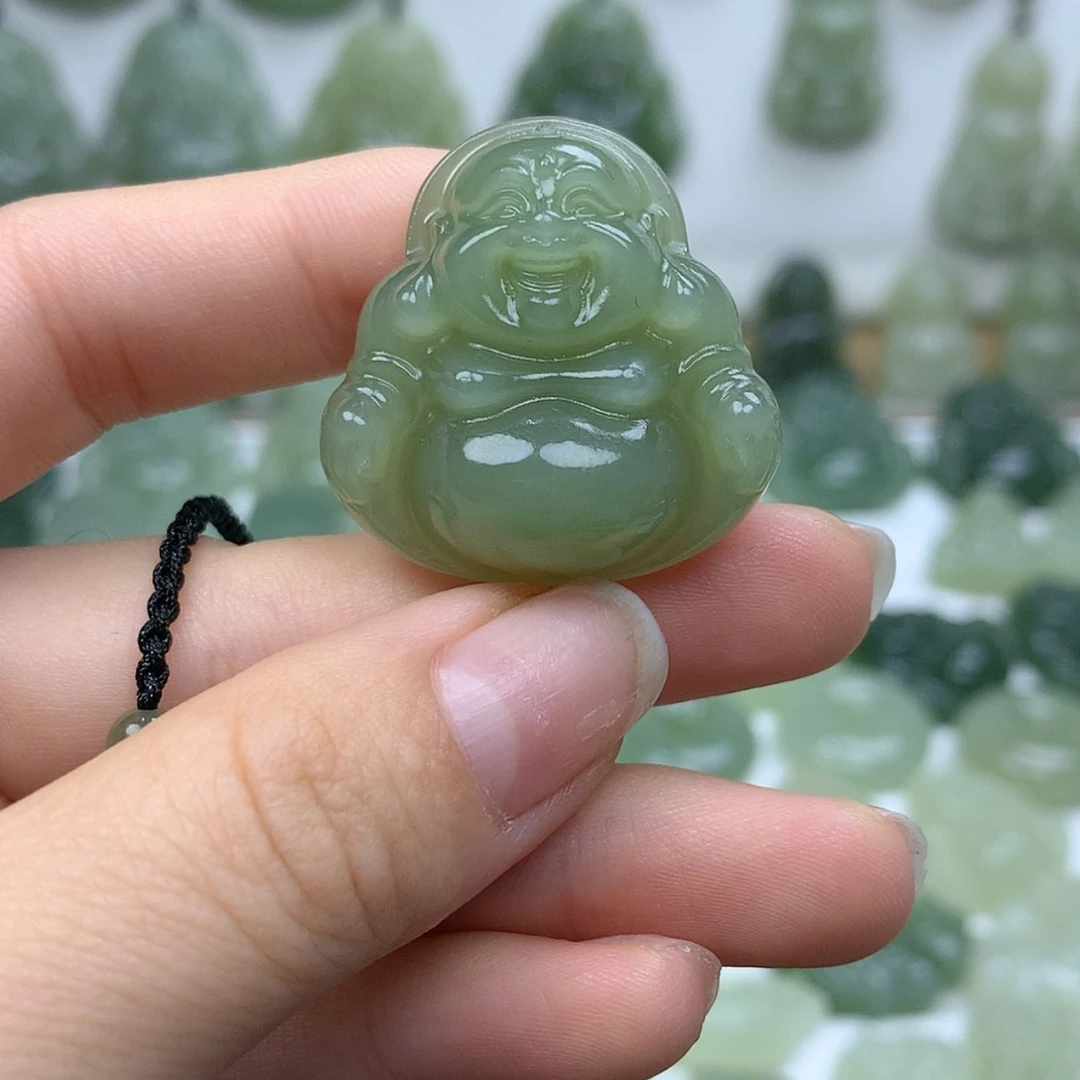 【闪购商品】颈饰未镶嵌和田玉