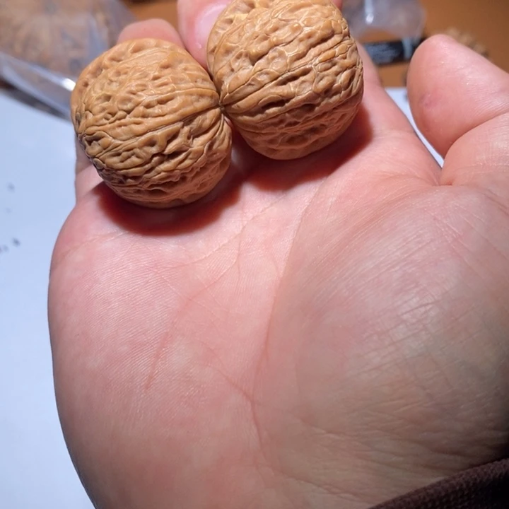 核桃摆件哈哈哈哈哈哈铁锤