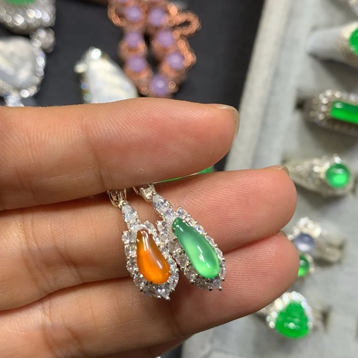 翡翠戒指未镶嵌买断不退