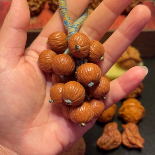 吊坠文玩核桃猴头葡萄串