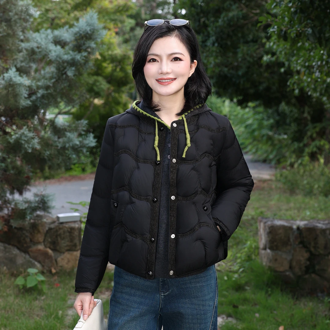 枫竺阿楠anan90白鸭绒圆领波浪纹丝绒羽绒服女冬季通勤保暖外套