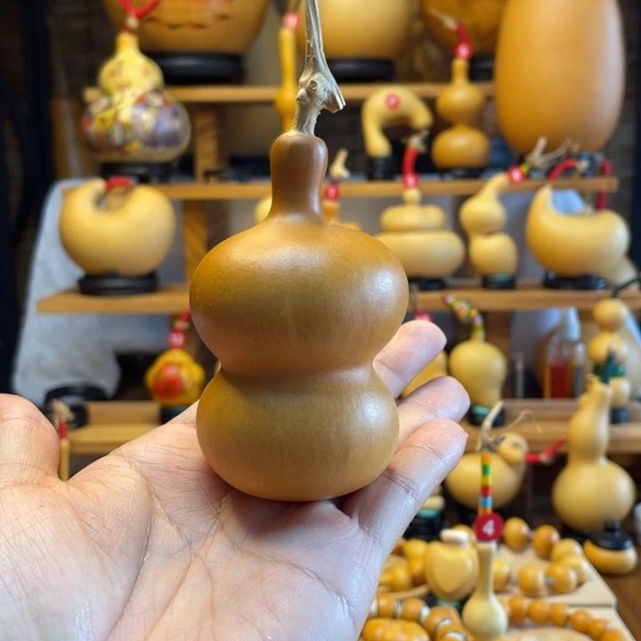 郭***岁天然葫芦自然生长