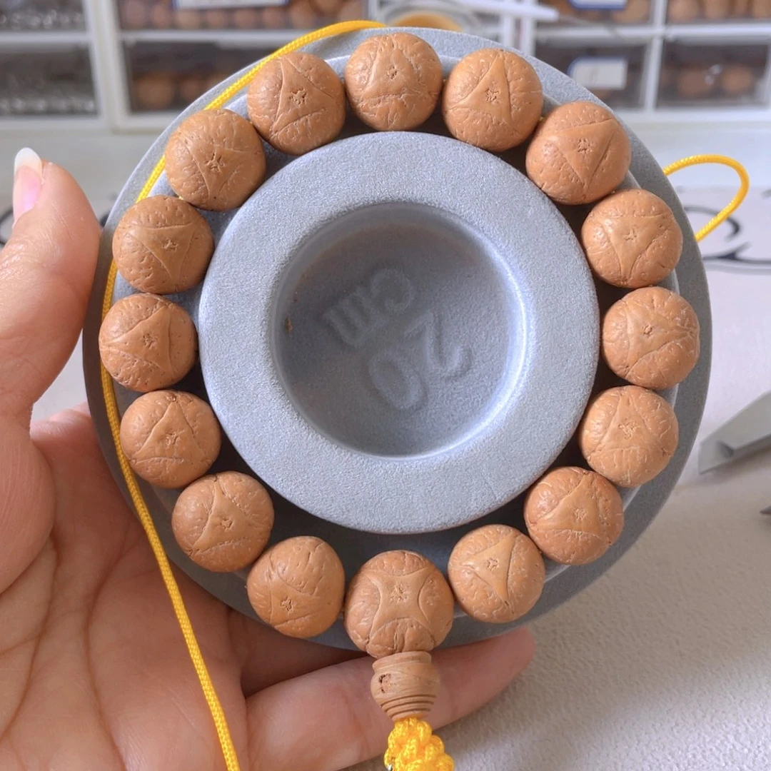 龙眼菩提手串A****_7@6771，16龙眼开播福利