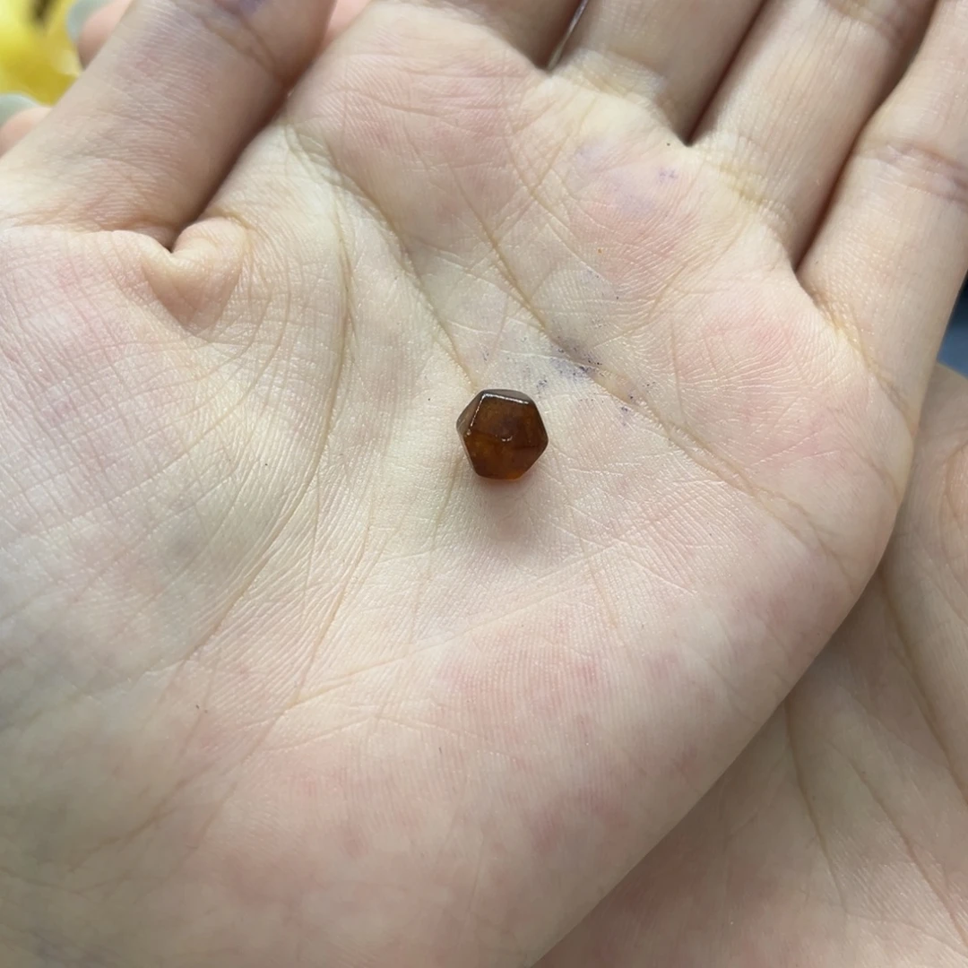 ^***^琥珀颈饰未镶嵌天然琥珀