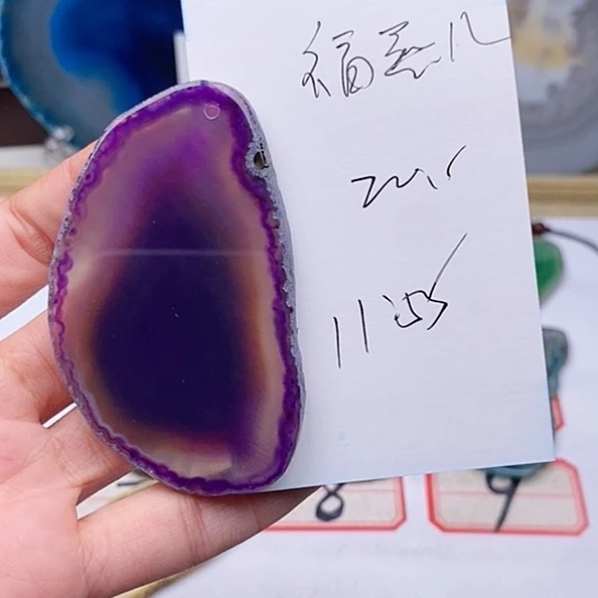 玛瑙/玉髓颈饰未镶嵌福*儿