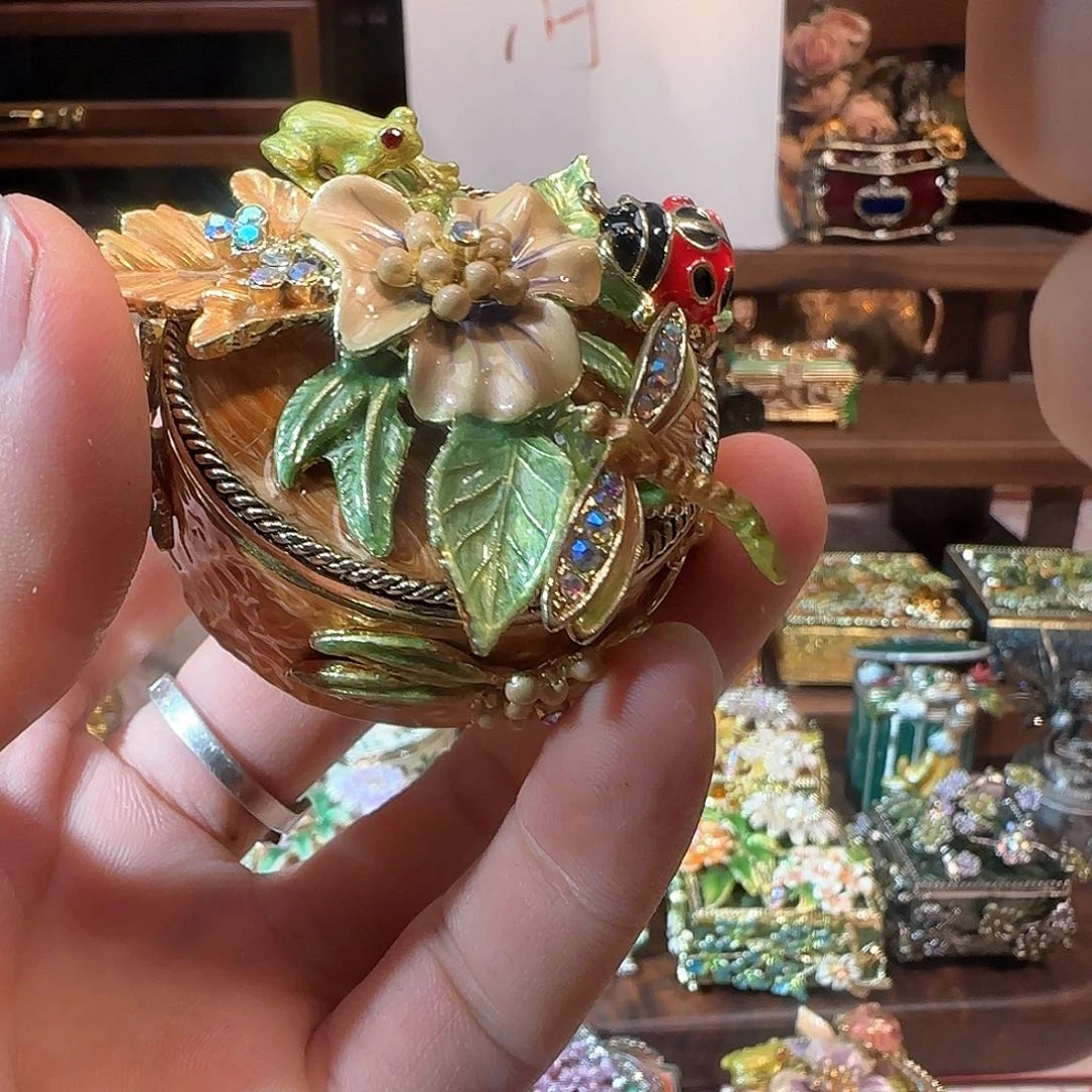 手工制品请勿吹毛求疵
