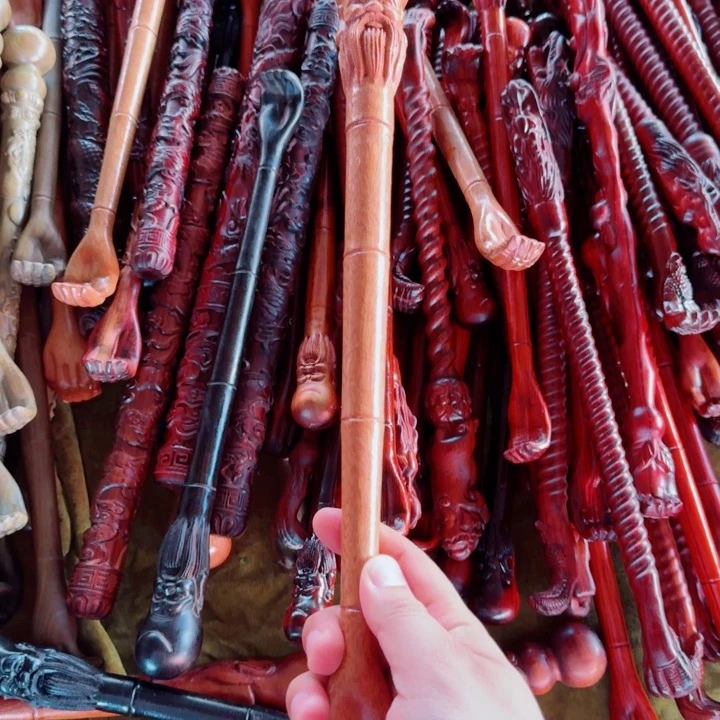 木整木雕刻寿星痒痒挠