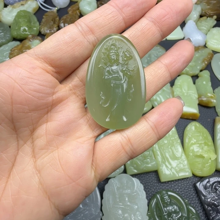 和田玉未镶嵌珠宝奇石