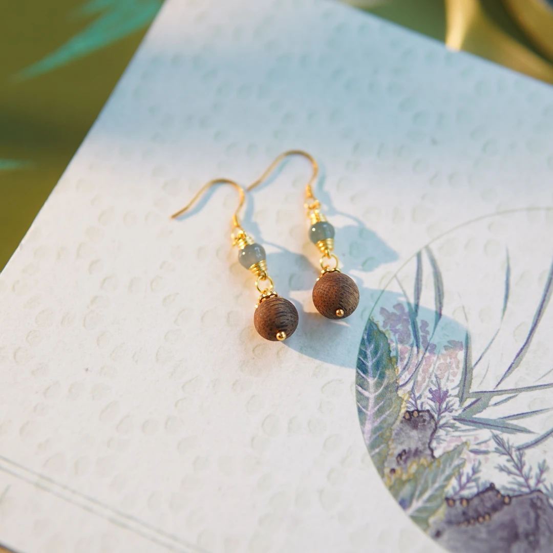 沉香奇楠沉香翡翠设计款耳饰YLWC00059