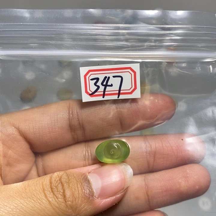 蛇纹石玉颈饰未镶嵌超*