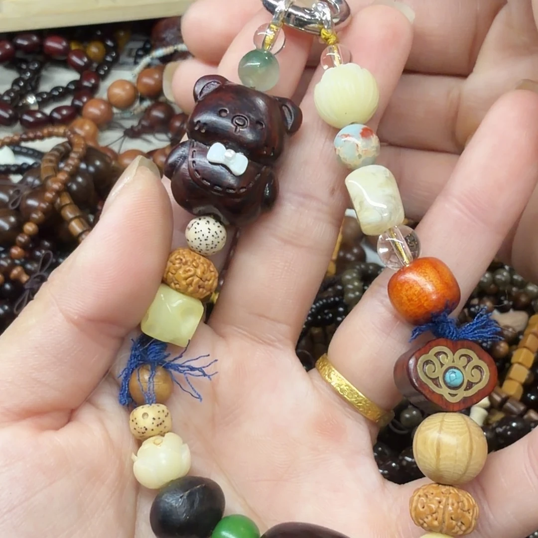 维腊木（绿檀）无事牌