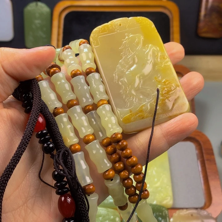 爱***赢新疆昆仑山料 盆景 守护