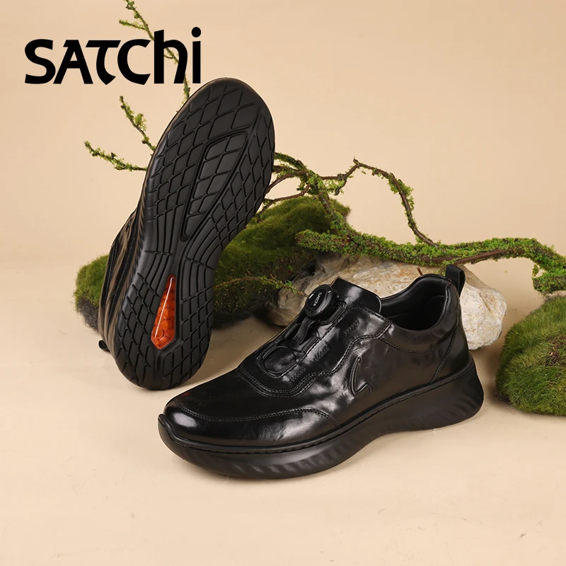 Satchi/沙驰【黑曜】2025新款高端胎牛旋转扣超轻休闲皮鞋YQC9B3653商品图