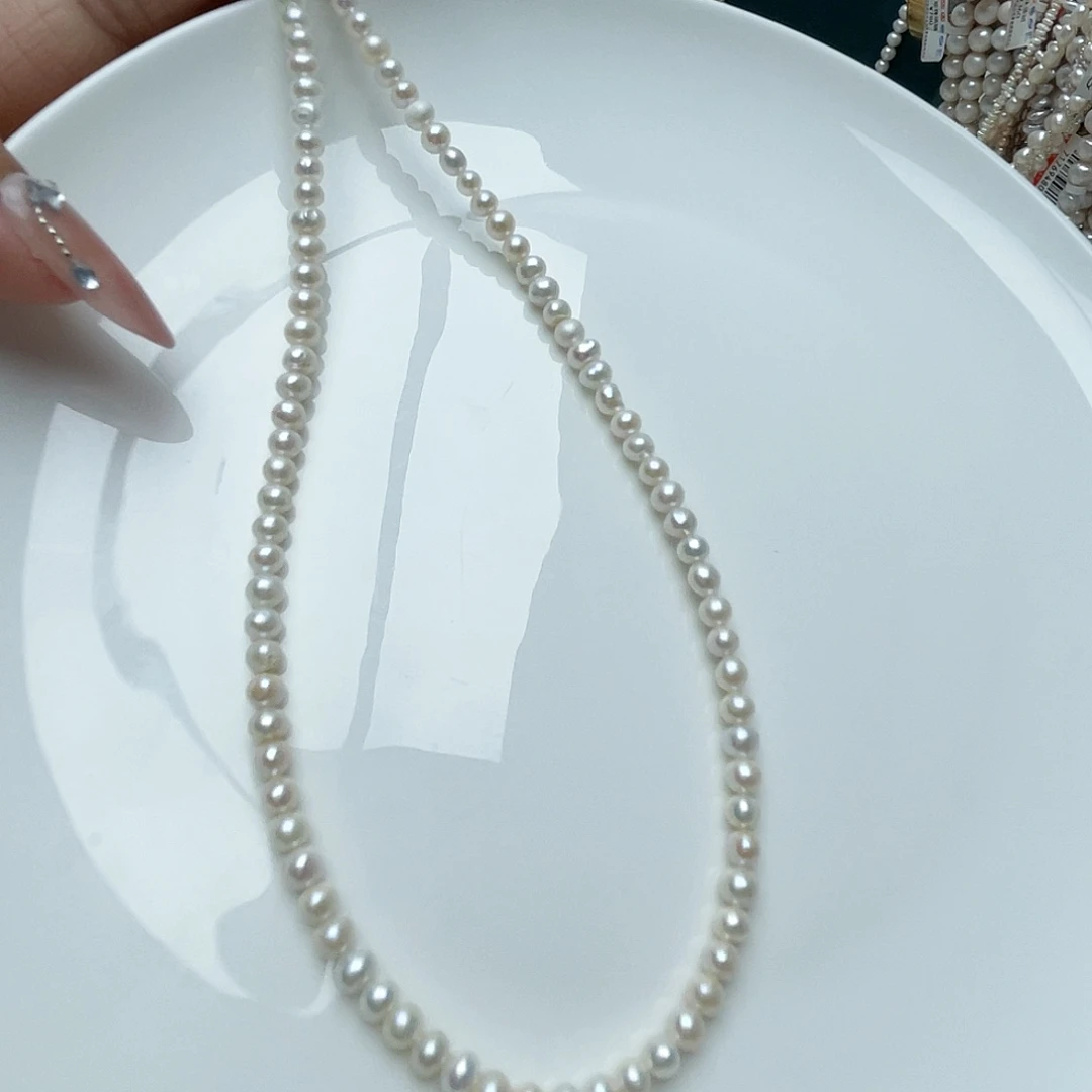 颈饰未镶嵌淡水珍珠