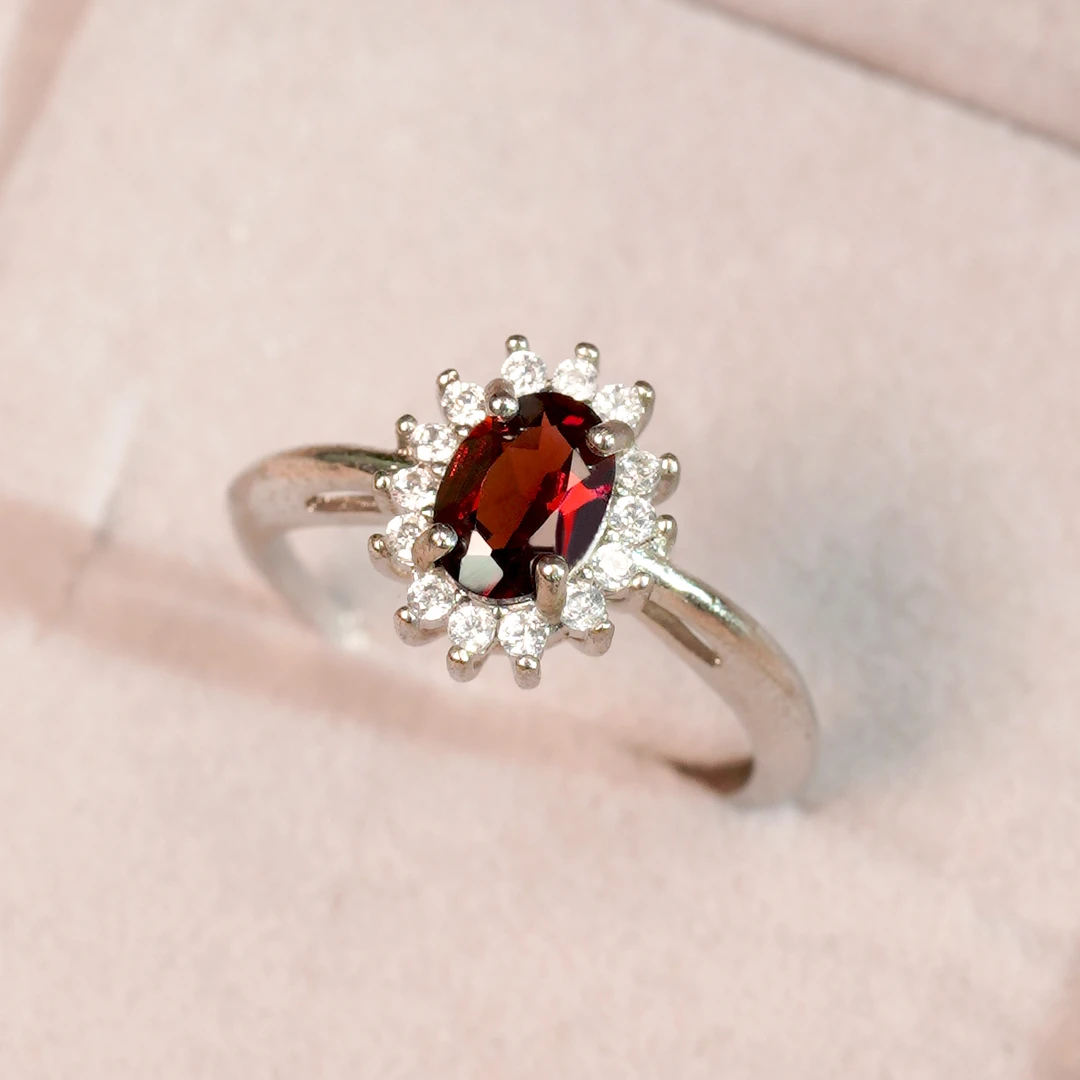 高品质石榴石戒指