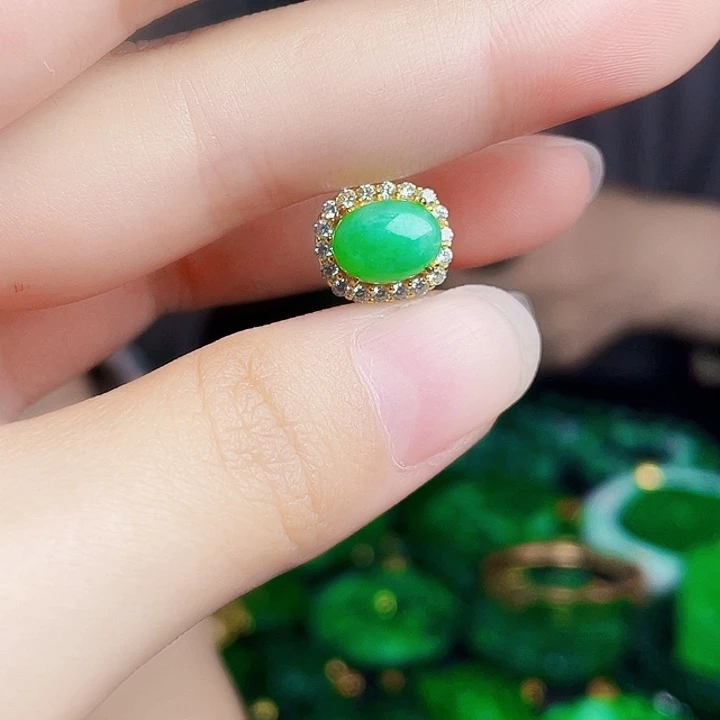 翡翠银S925镶嵌颈饰多样性