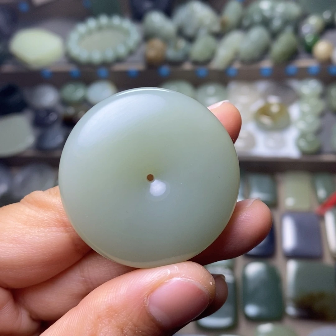 和田玉颈饰未镶嵌岁***⒎