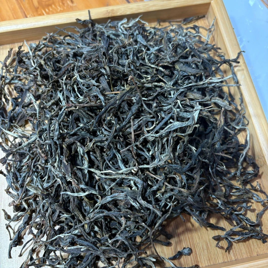 2024年藤条古树 春 普洱生普散茶500克-【273号】