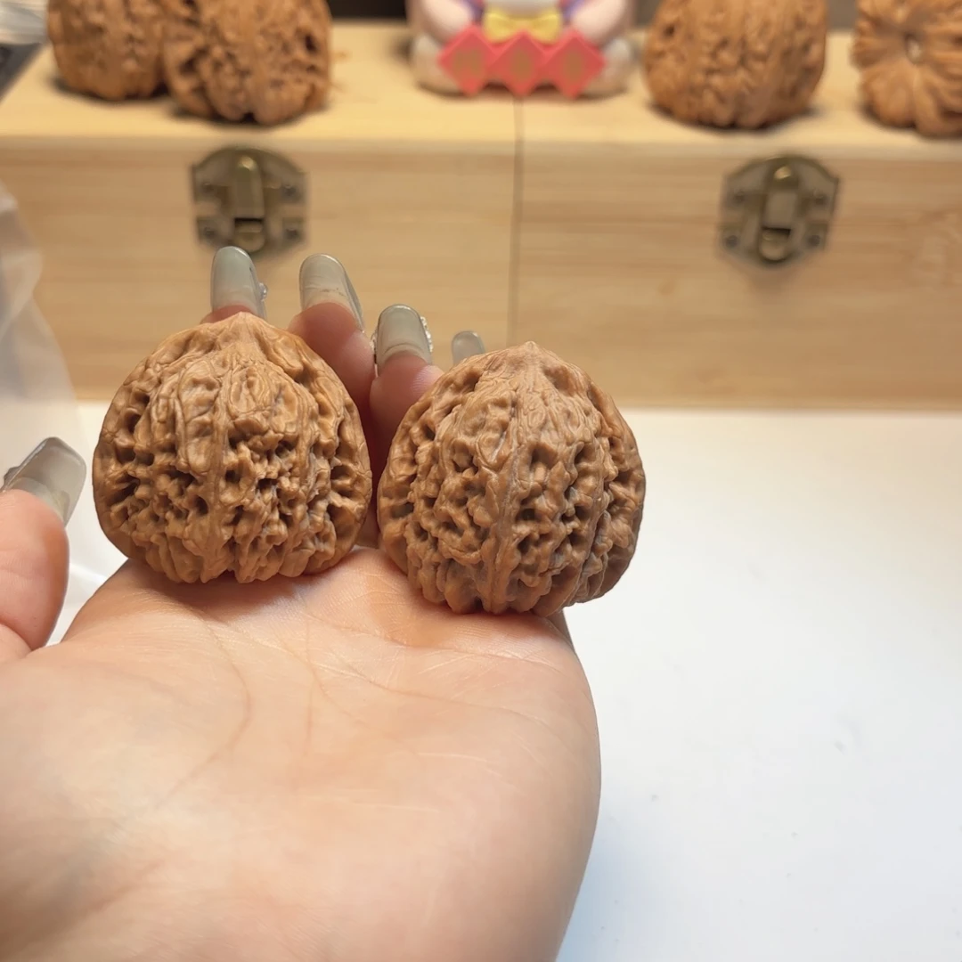 滦***店吊坠文玩核桃18号链接尖黄