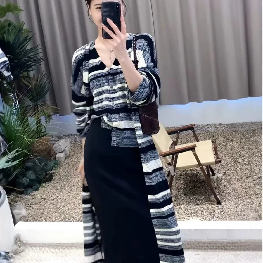 秋季慵懒风撞色条纹针织马甲开衫套装女内搭长款毛衣