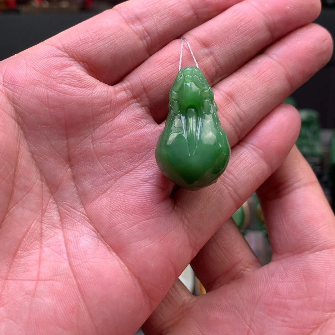 和田玉挂件未镶嵌