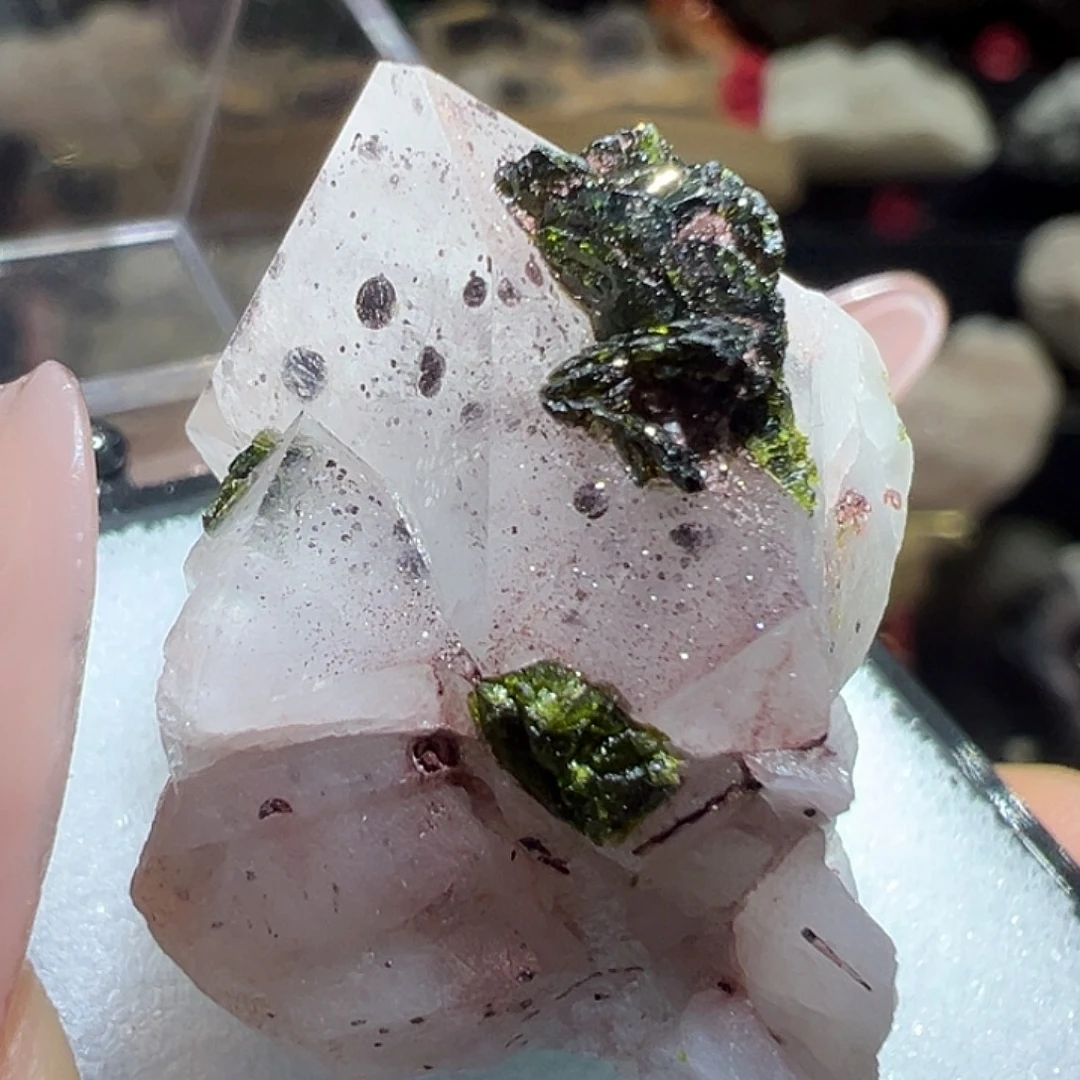 未镶嵌大型摆件（非配饰）水晶