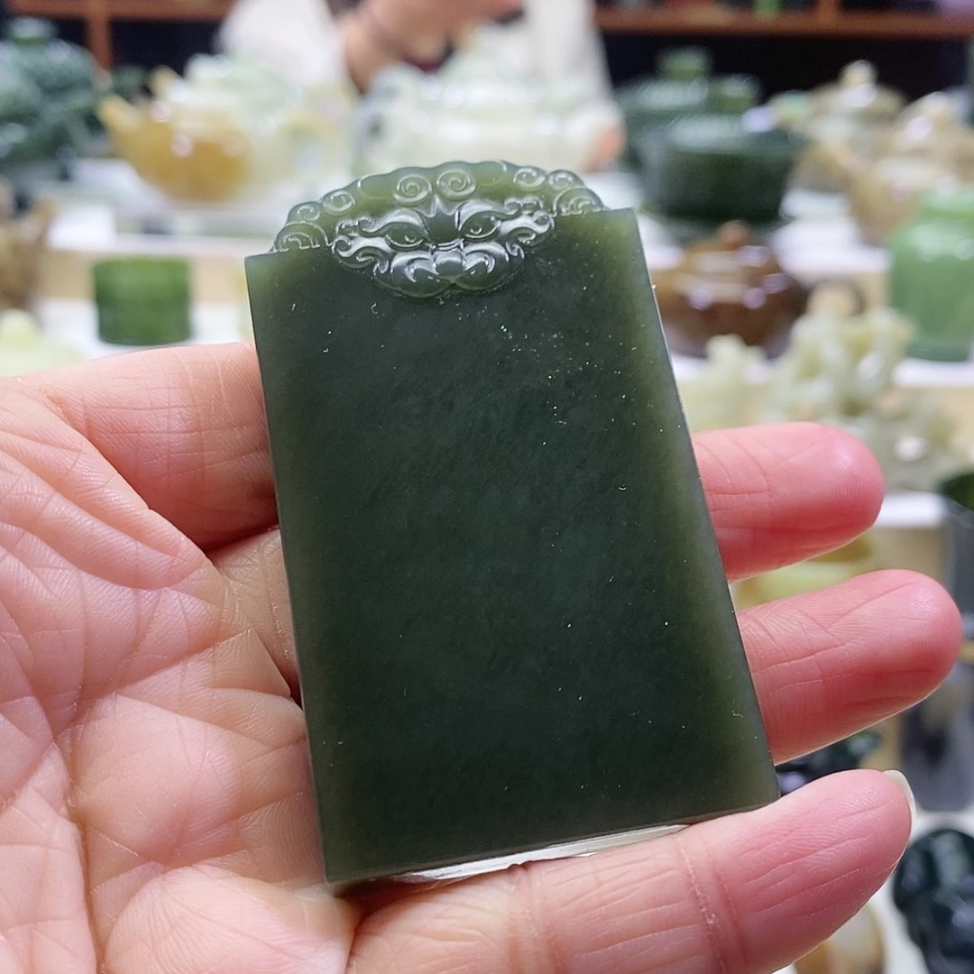 和田玉挂件未镶嵌