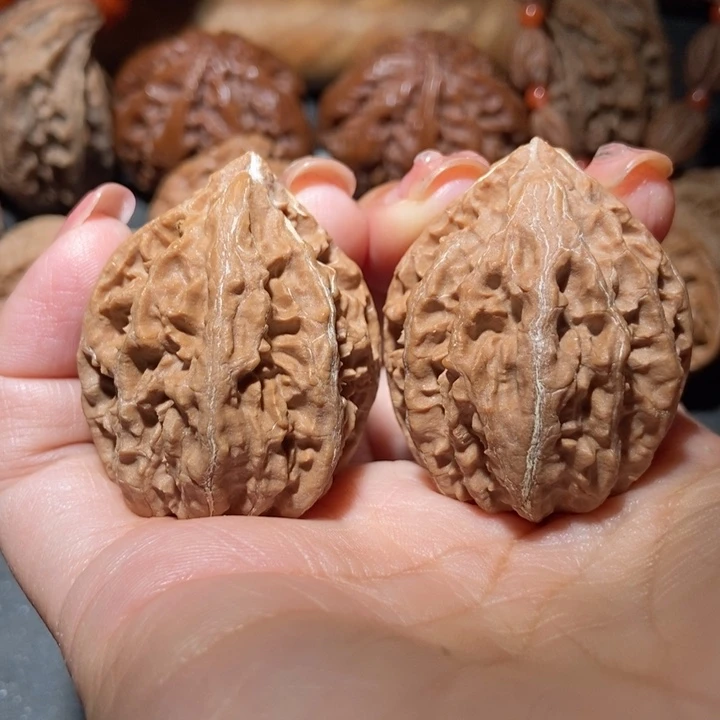 把件文玩核桃东北楸子小雪204