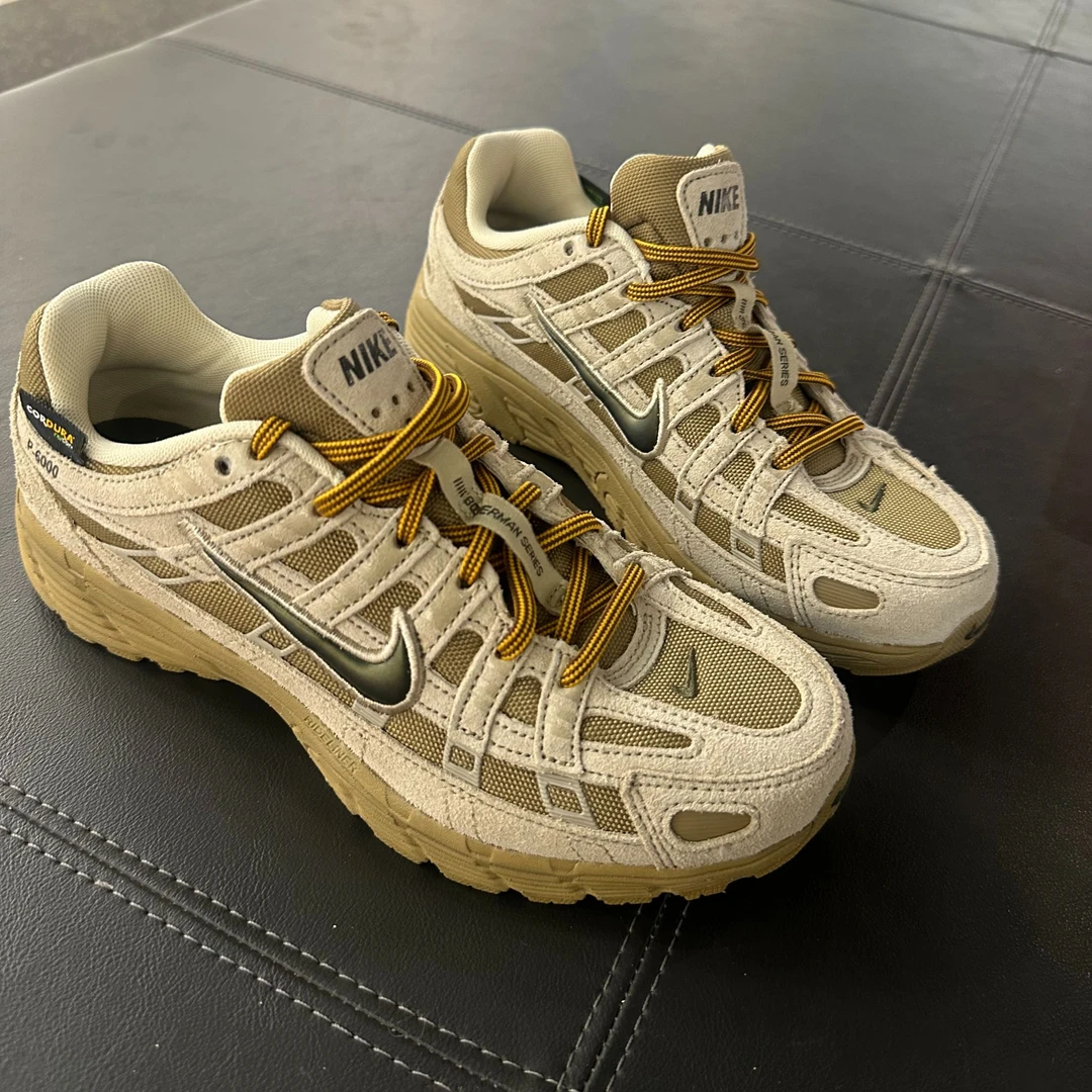 【滔搏联动】NIKE新款 P-6000 PRM双旦礼复古运动休闲鞋IO4668-201