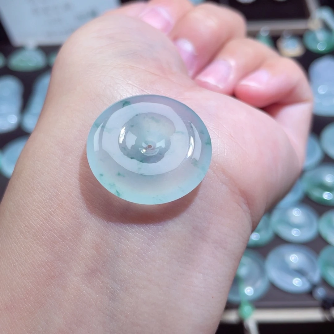 颈饰未镶嵌翡翠扣子