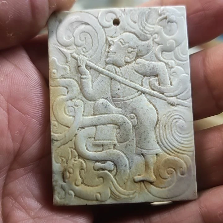 和田玉（糖玉）未镶嵌挂件