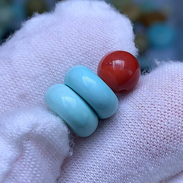 南红玛瑙未镶嵌珠宝奇石