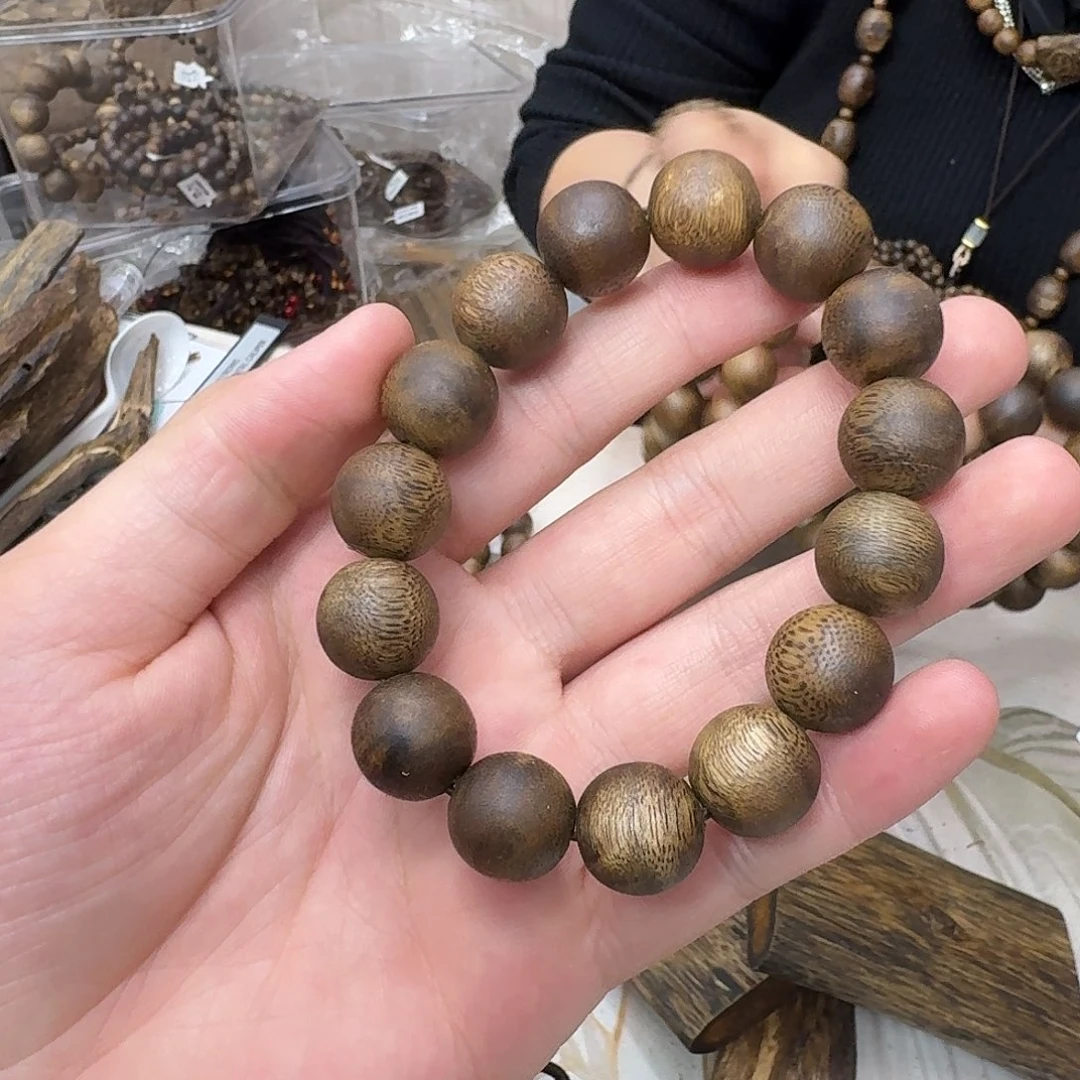 沉香碎屑沉香白棋老料单圈 1.5m 多样性发一