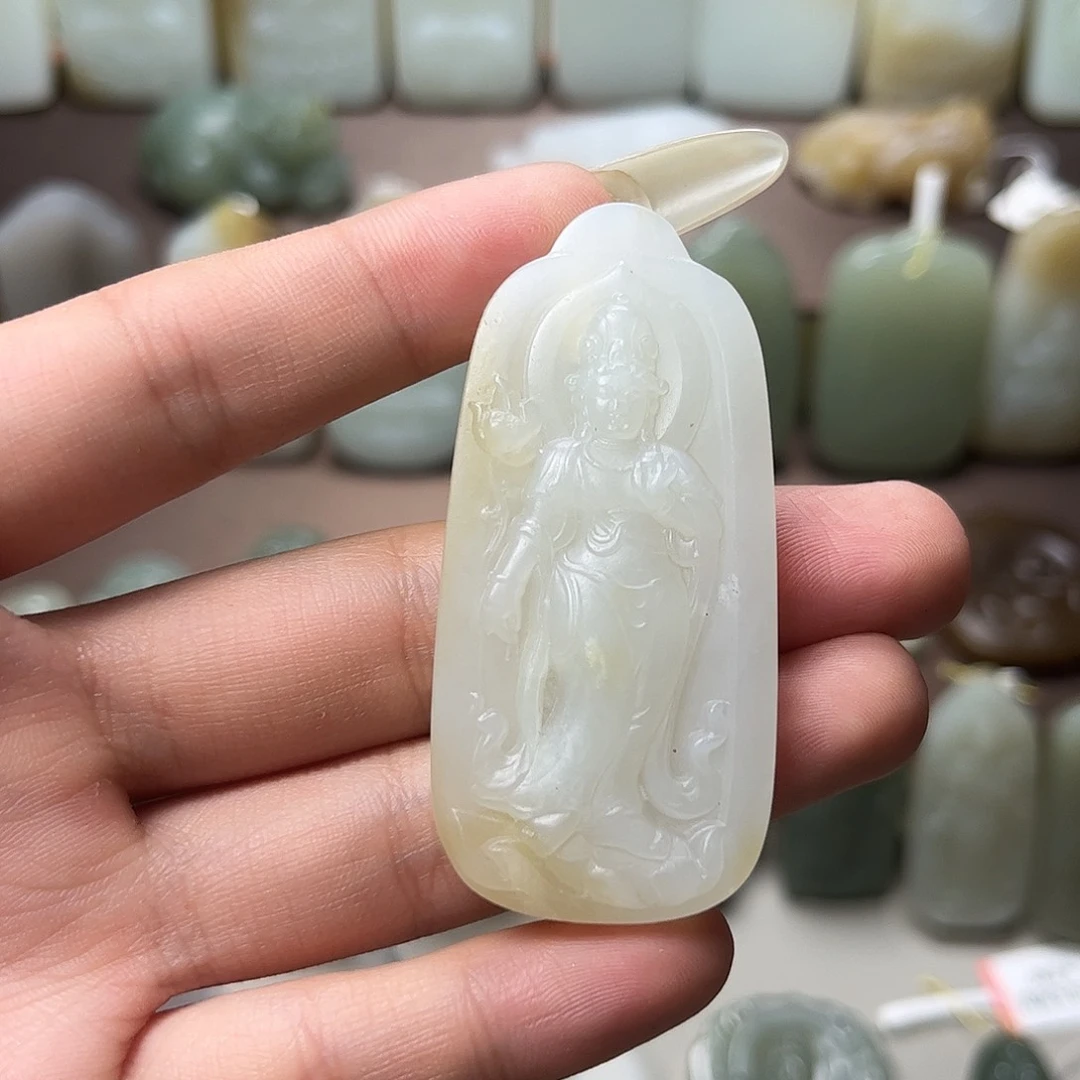 和田玉颈饰未镶嵌一***歪