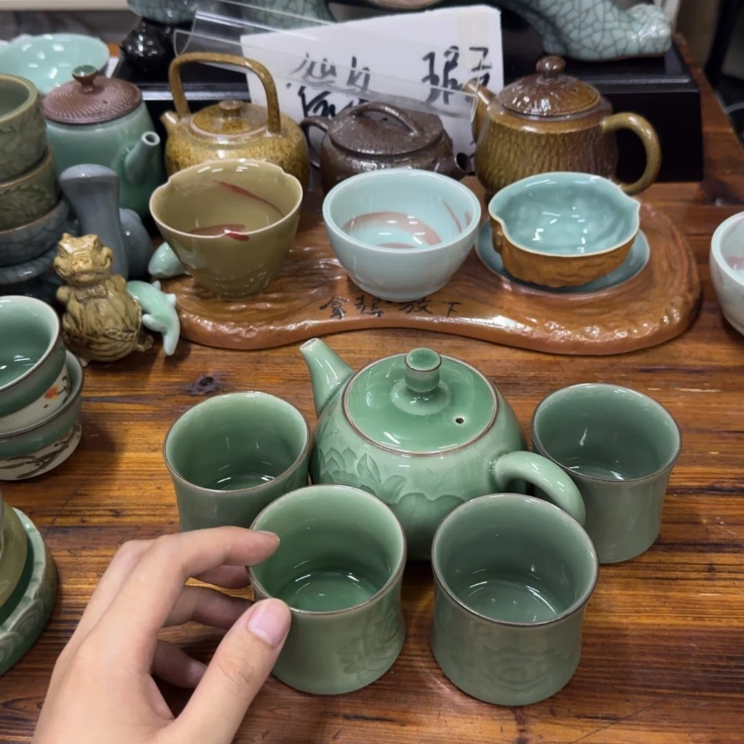 知***了老白青瓷开播福利7366